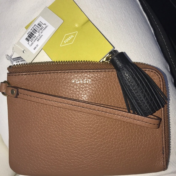 Fossil Tara-Brown Wristlet W/Black Leather Tassel - Picture 2 of 8